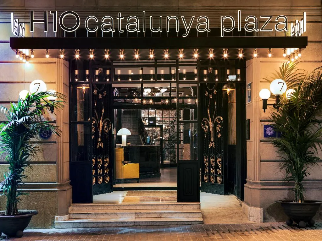 General view, H10 Catalunya Plaza-Boutique Hotel, Barcelona