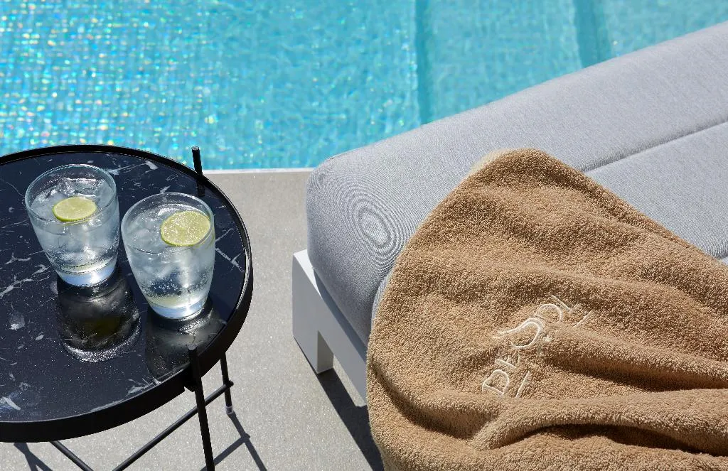 SUITE WITH PRIVATE POOL Room, De Sol Hotel & Spa, Santorini