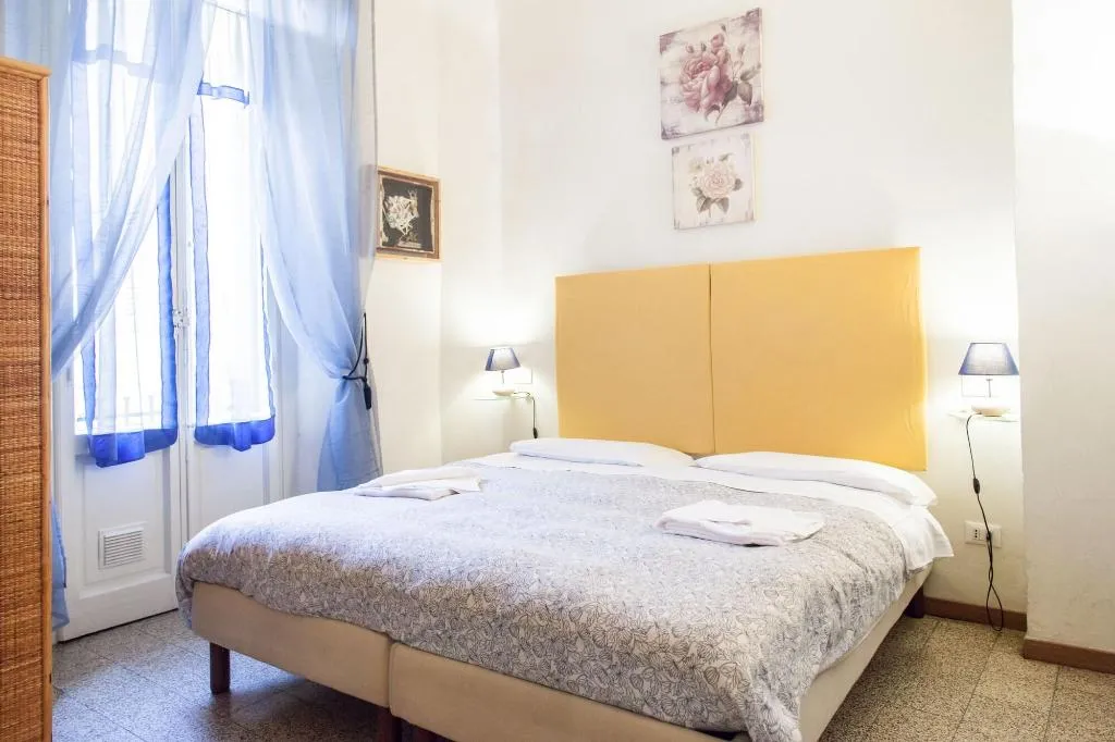 General view, Bed & Bed Cassia, Florence