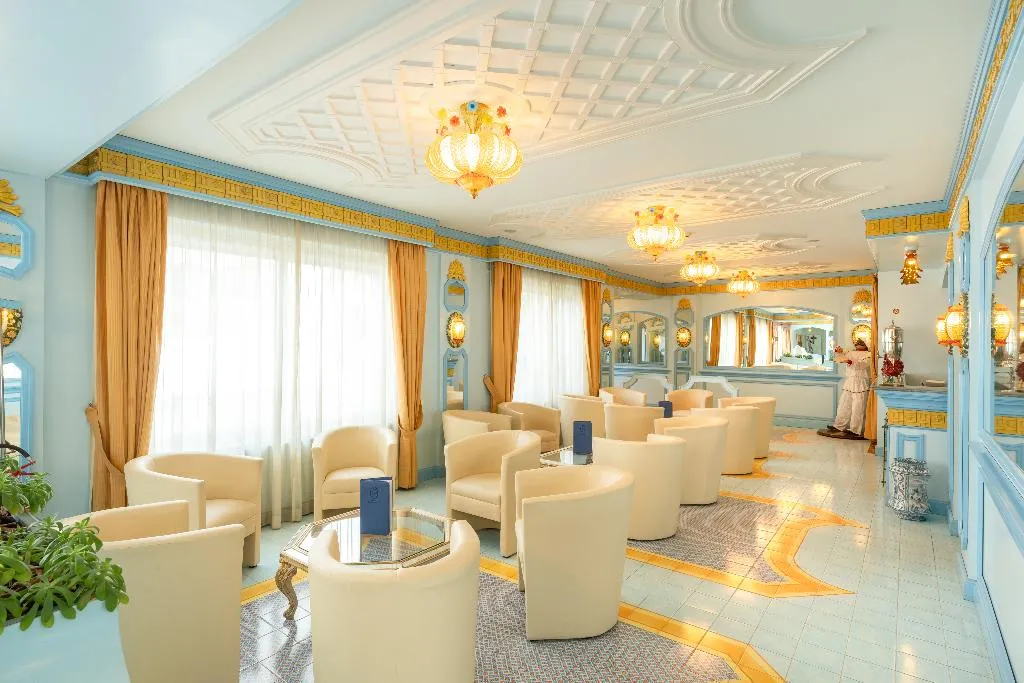 Lobby, Eliseo Park's, Naples