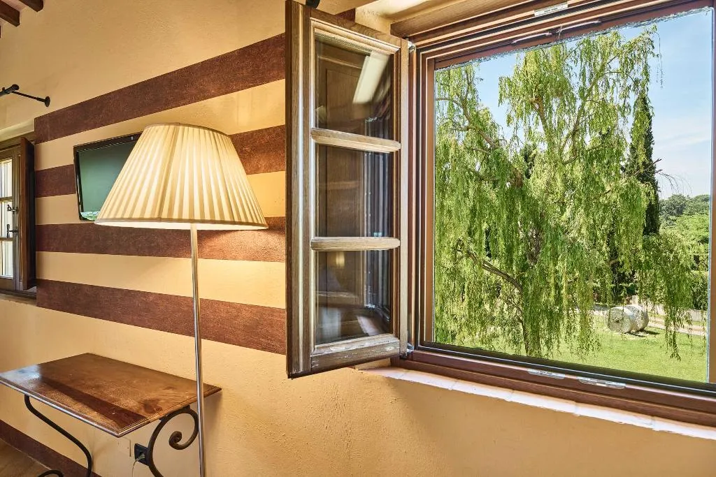 TRIPLE CLASSIC Room, Borgo San Giusto, Florence