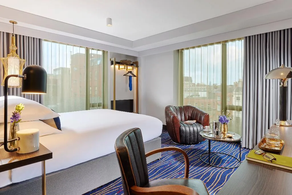 DOUBLE CLASSIC Room, The Grafton Hotel, Dublin