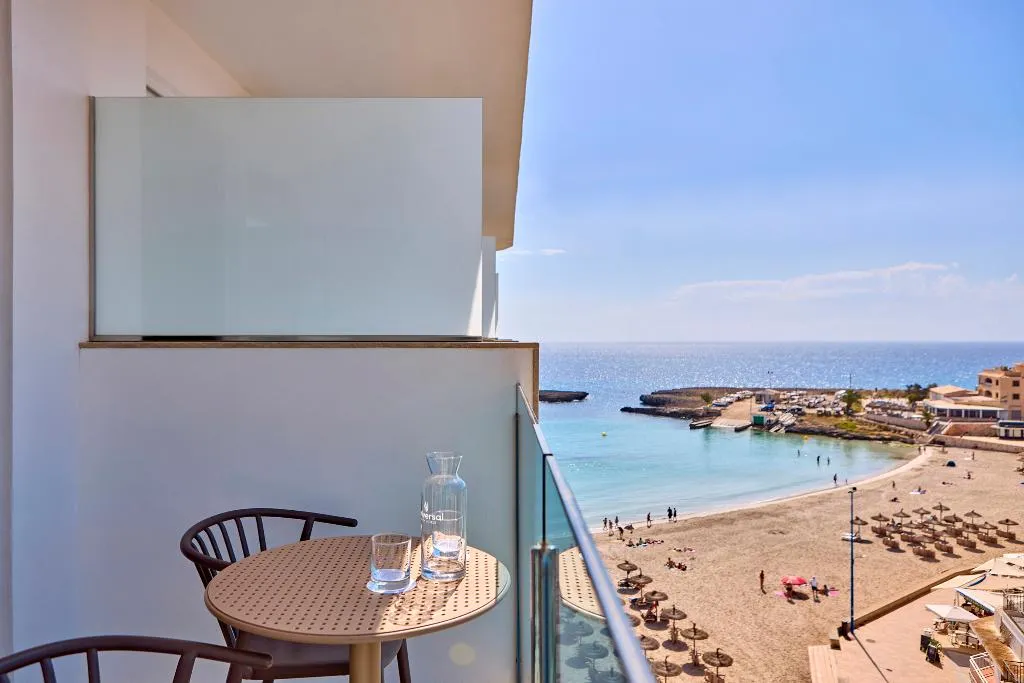 DOUBLE SIDE SEA VIEW Room, Universal Hotel Perla, Majorca