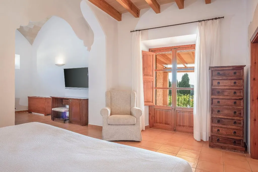 SUITE STANDARD Room, Finca Son Roig, Majorca