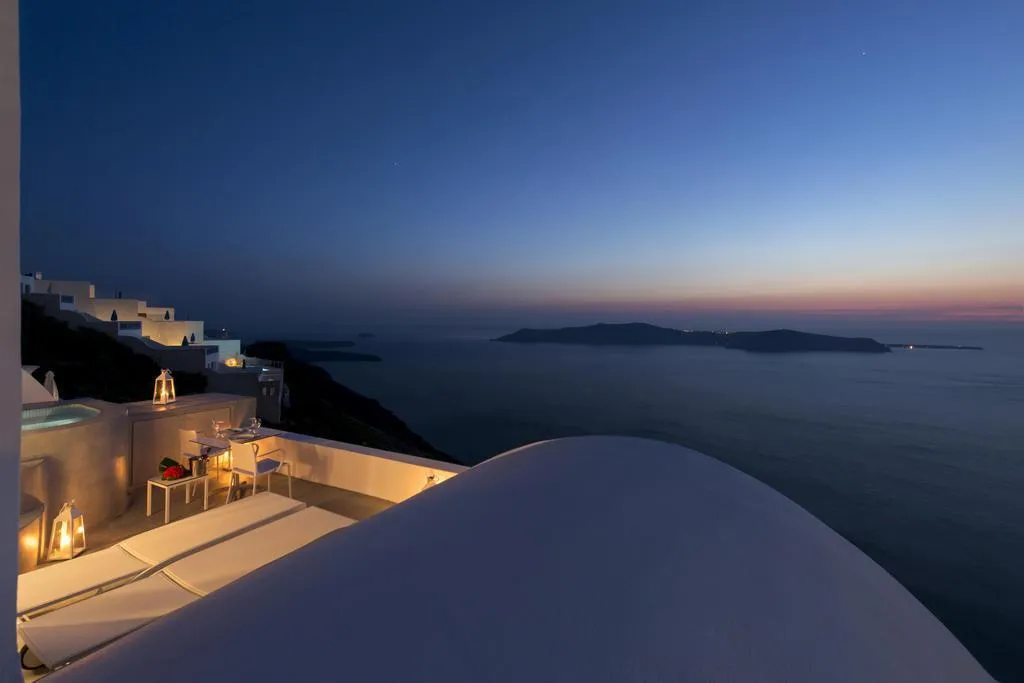 General view, Regina Mare, Santorini