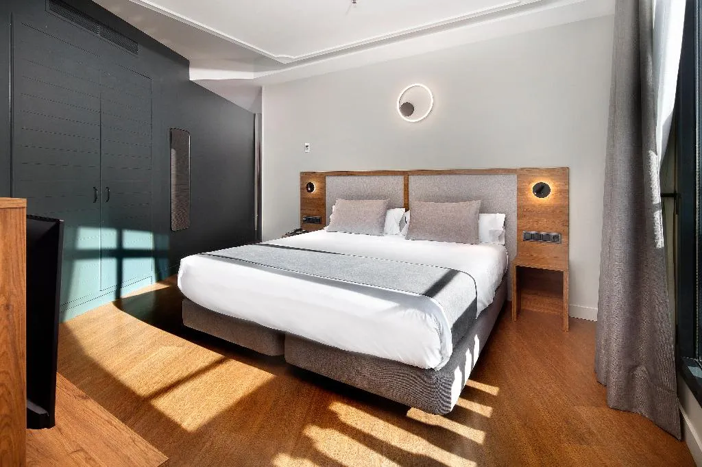 DOUBLE SUPERIOR KING BED Room, Wilson Boutique Hotel, Barcelona