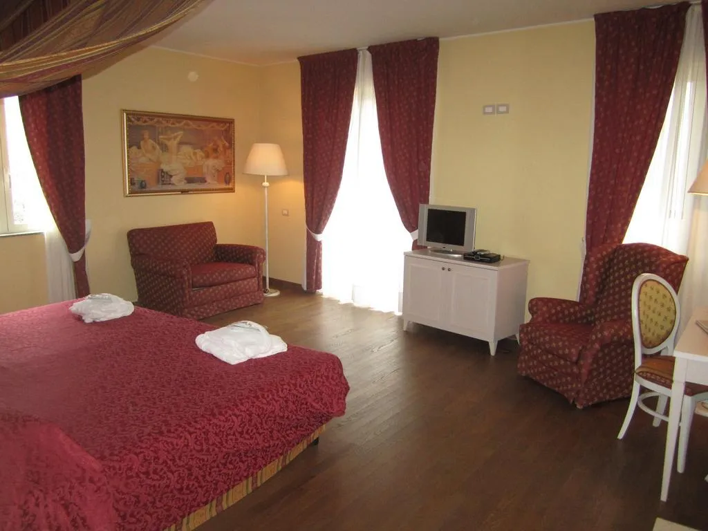 DOUBLE SEA VIEW Room, Grandhotel Parco Augusto, Catania