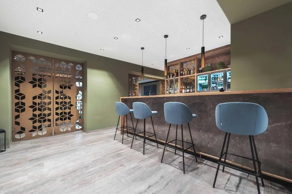 Bar, Arthotel Binders, Innsbruck