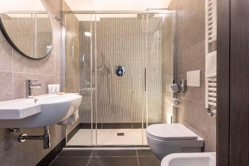 DOUBLE KING BED NON SMOKING Room, Best Western Titian Inn Hotel Treviso, Venice