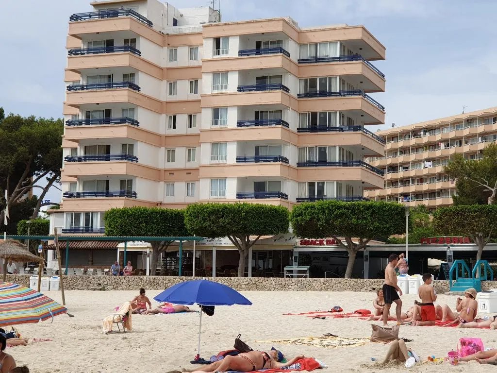 Beach, Apartamentos Calablanca, Majorca
