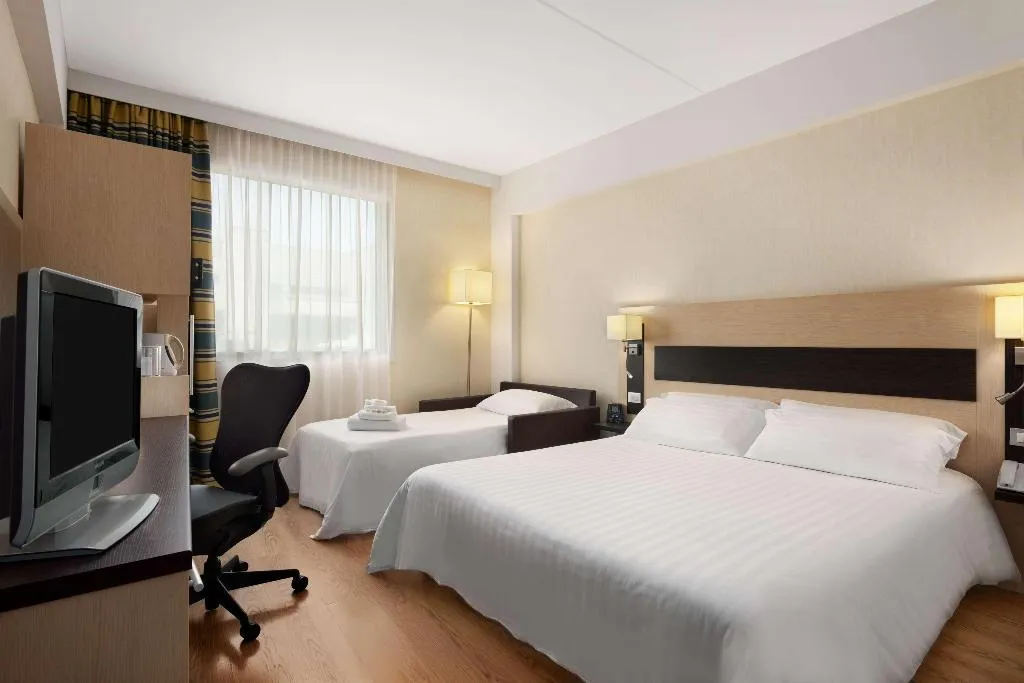 TRIPLE STANDARD Room, Hilton Garden Inn Rome Airport, Rome