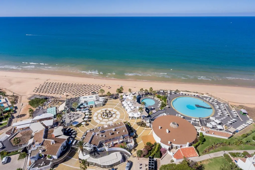 Pool, Vale Do Lobo Resort, Algarve