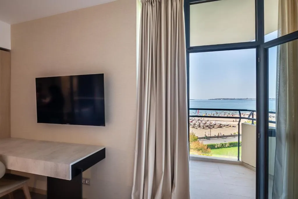 Double or Twin SEA VIEW Room, Hotel Zenith, Bourgas