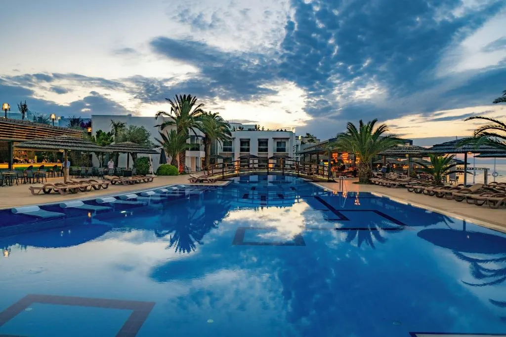 Pool, Samara, Bodrum