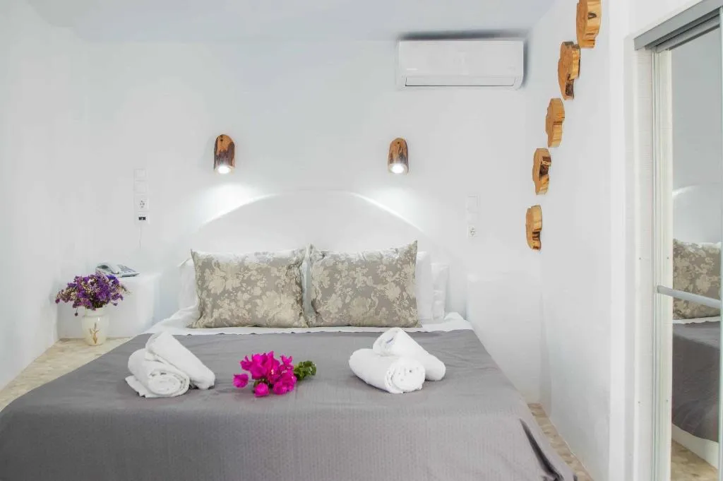 Room basement Room, Villa Konstantin Rooms & Suites, Mykonos