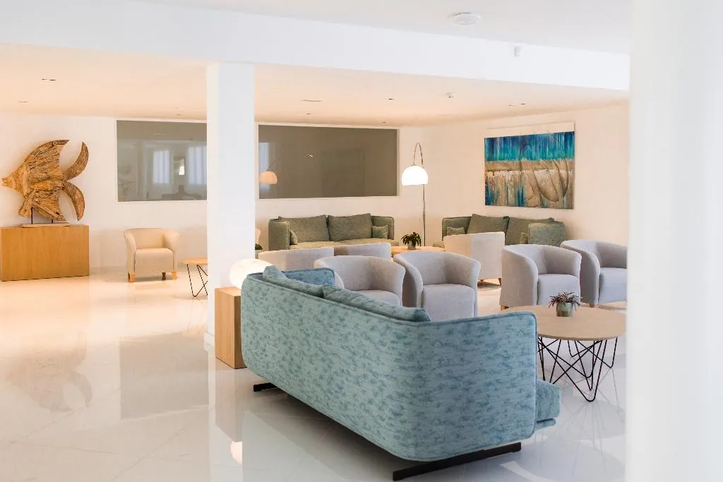 Lobby, Gran Sagitario, Menorca