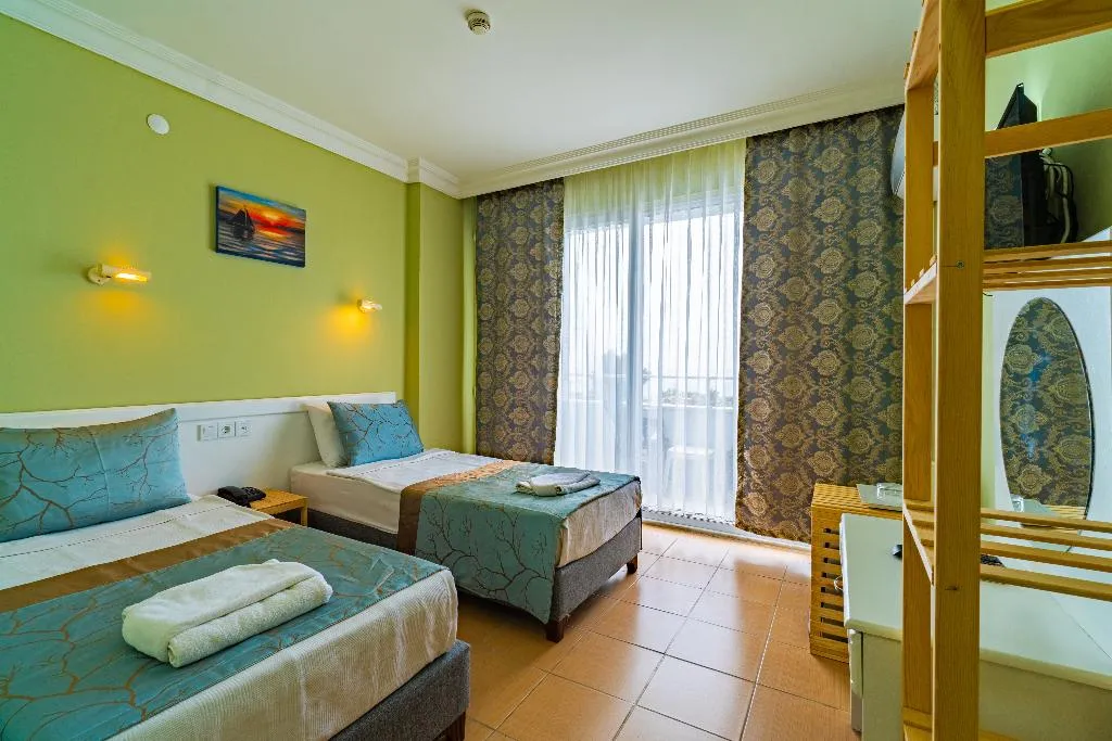 Double or Twin SEA VIEW Room, De Mare Family Hotel, Antalya