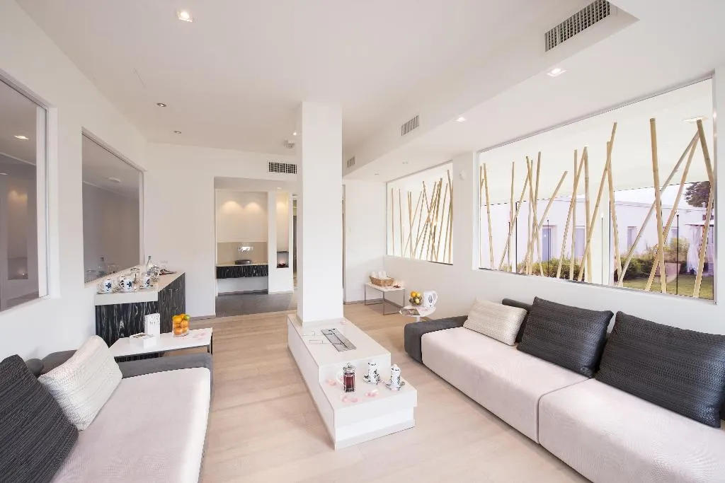 Sports and Entertainment, Seven Park Hotel, Milan