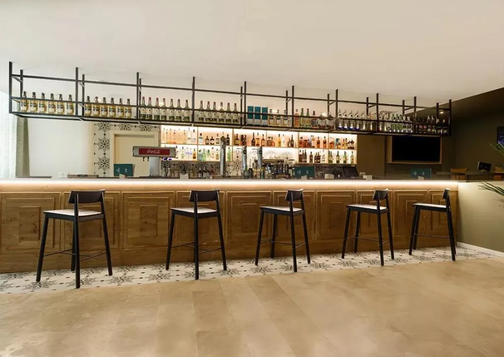 Bar, FERGUS Club Palmanova Park, Majorca