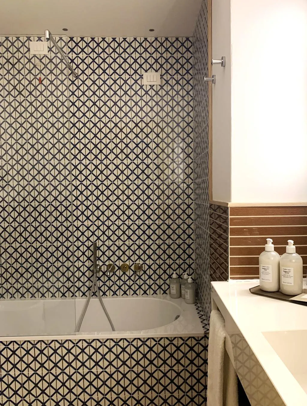 DOUBLE DELUXE Room, Cala Caterina, Cagliari