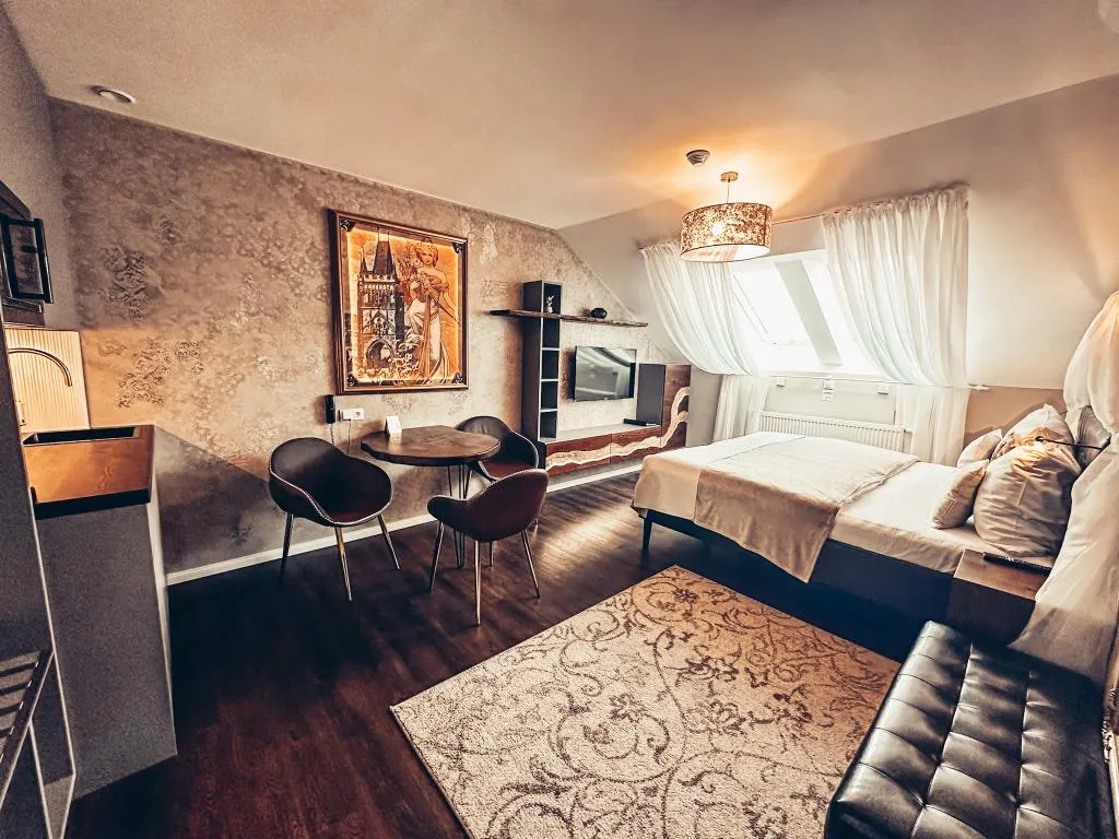 APARTMENT DELUXE Room, Alfons Boutique Hotel, Prague