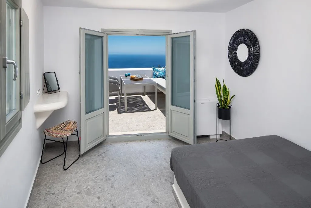 SUITE TWO BEDROOMS Room, Seven Suites, Santorini