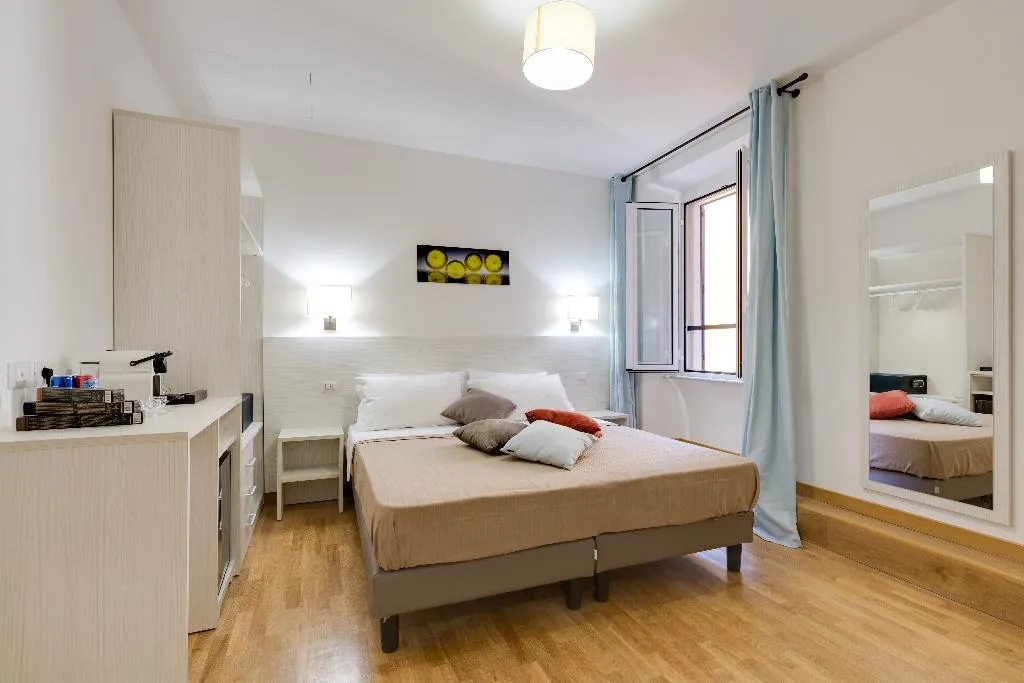 Double or Twin DELUXE Room, Dolce Luxury Rooms, Rome