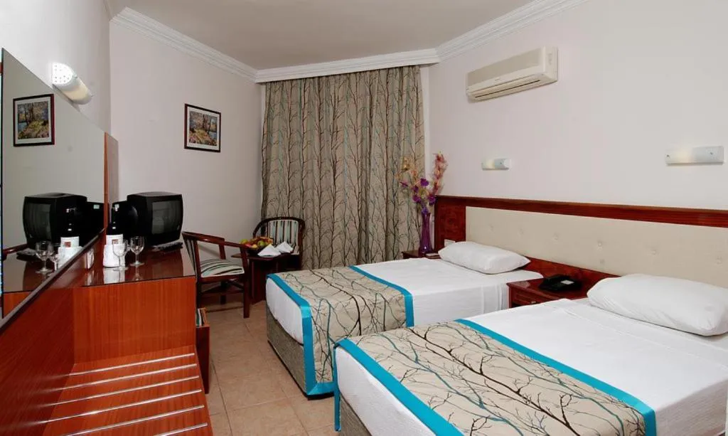 DOUBLE SINGLE USE LAND VIEW Room, Time Beach ( EX Hatipoglu Beach), Antalya
