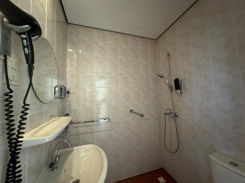 TRIPLE STANDARD Room, Di-Ann City Centre Hotel, Amsterdam
