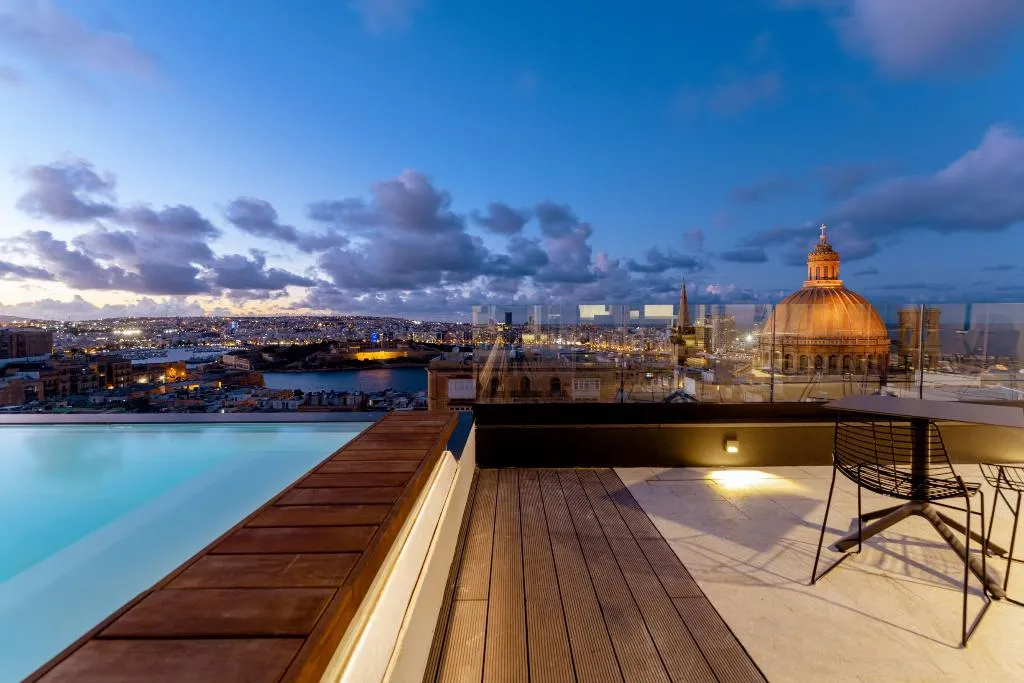 Pool, The Embassy Valletta Hotel, Malta