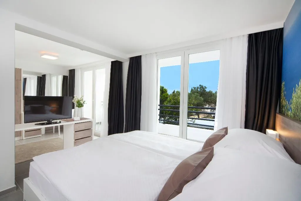 FAMILY ROOM ANNEX Room, Bluesun hotel Neptun, Split