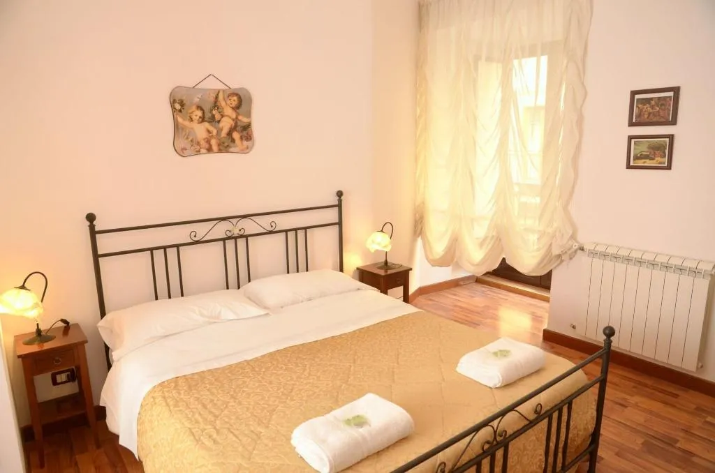 Room, L Antica Via, Catania