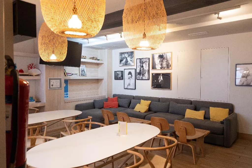 Sports and Entertainment, U-Sense For You Hostel Sevilla, Seville