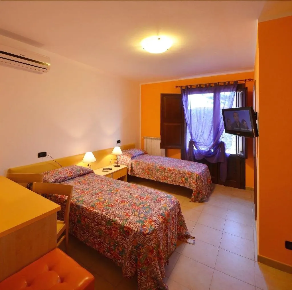 Room, Residence Panarea, Palermo