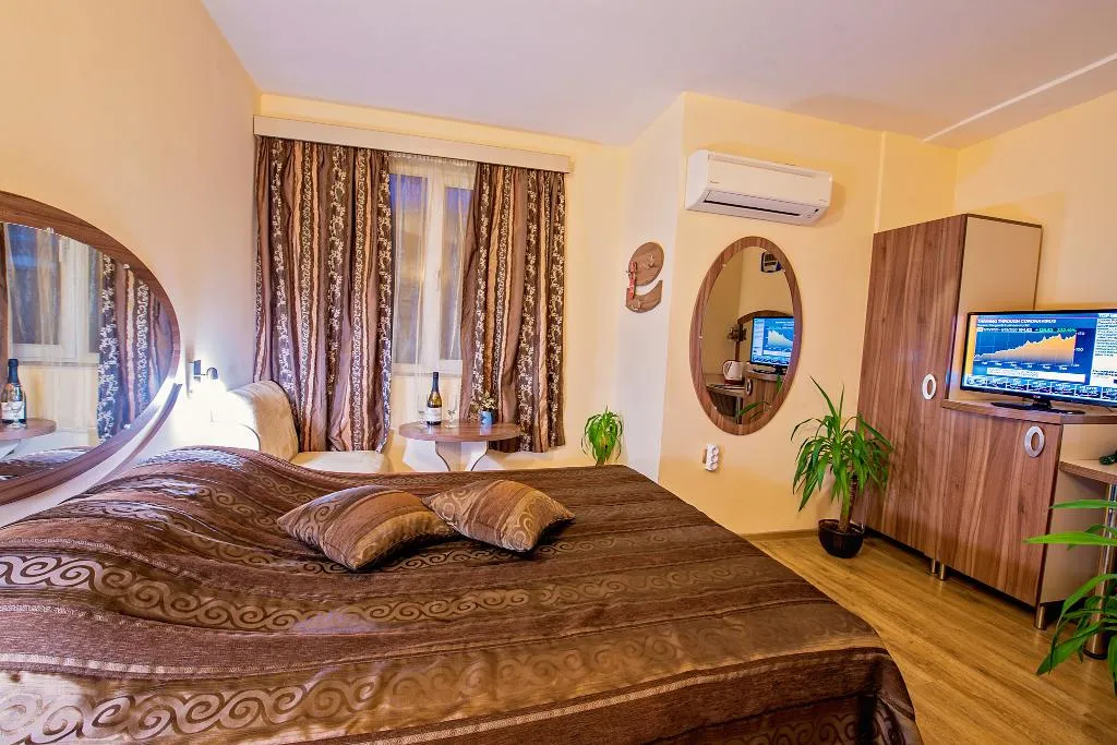 DOUBLE STANDARD Room, Hotel Color Varna, Varna