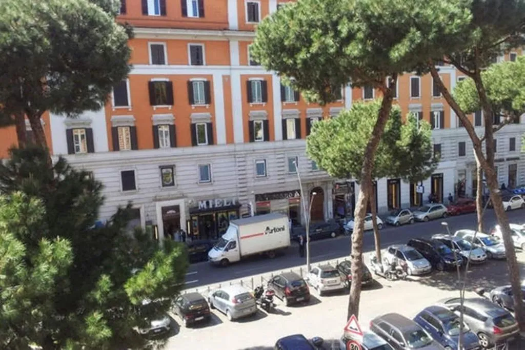 General view, Vacanze Romane Rooms, Naples