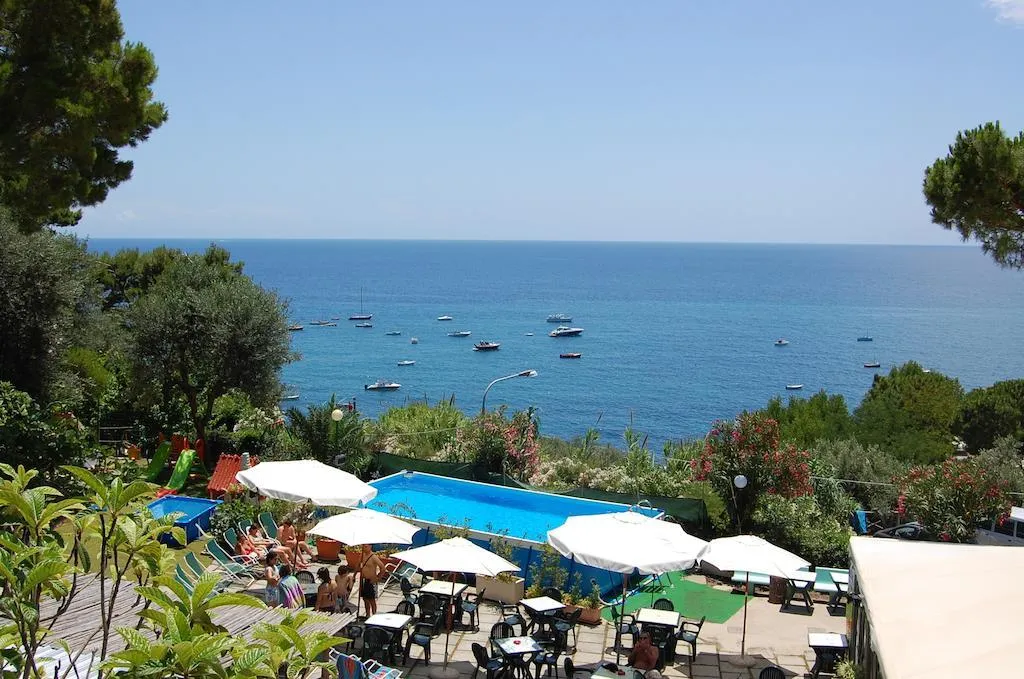 Pool, Villaggio Residence Nettuno, Naples