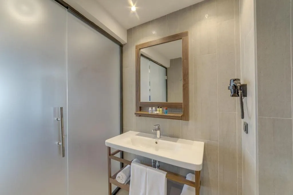 Room, Seven For Life Thermal Hotel, Izmir