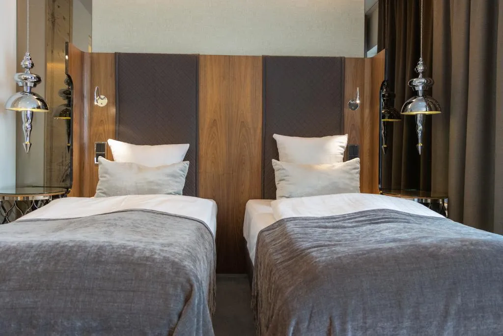 TWIN STANDARD Room, Tivoli Hotel, Copenhagen