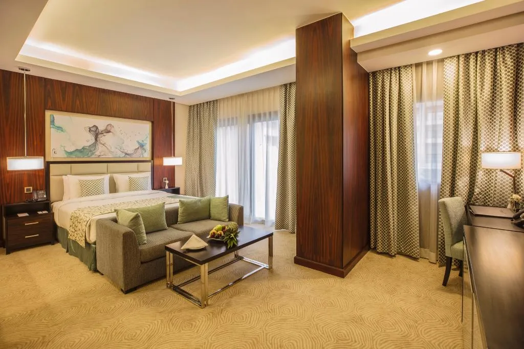 DOUBLE DELUXE Room, Triumph Luxury Hotel, Cairo