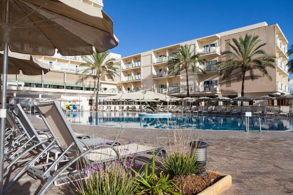 Pool, CM Castell de Mar, Majorca