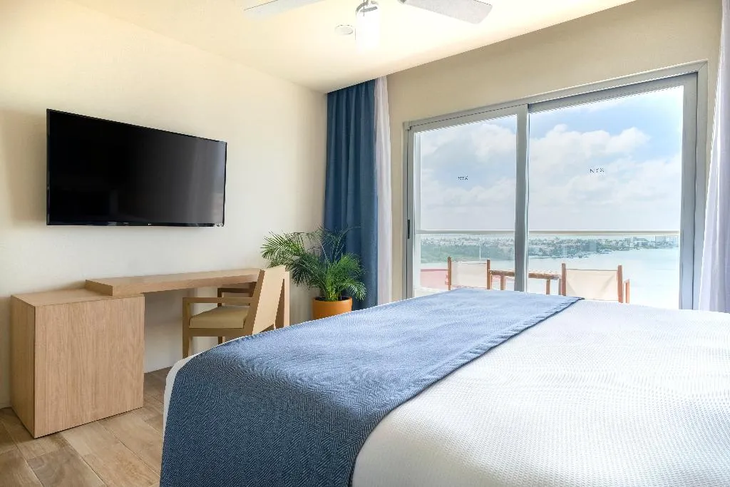 SUITE KING SIZE BED Room, NYX Cancun, Cancun Area