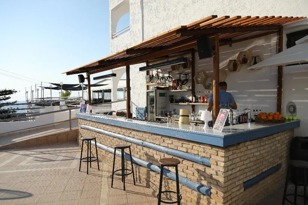 Bar, Sunset Paradise, Crete