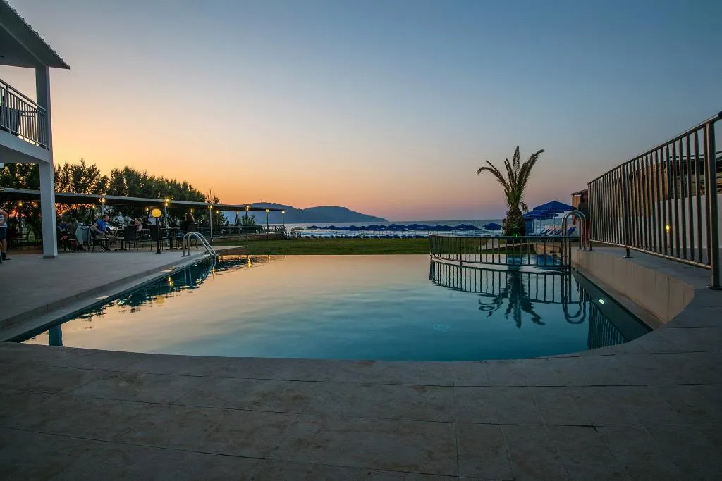 Pool, Happy Days Hotel, Crete