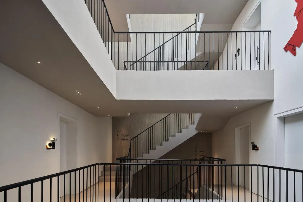 Lobby, Newel Psychiko, Athens