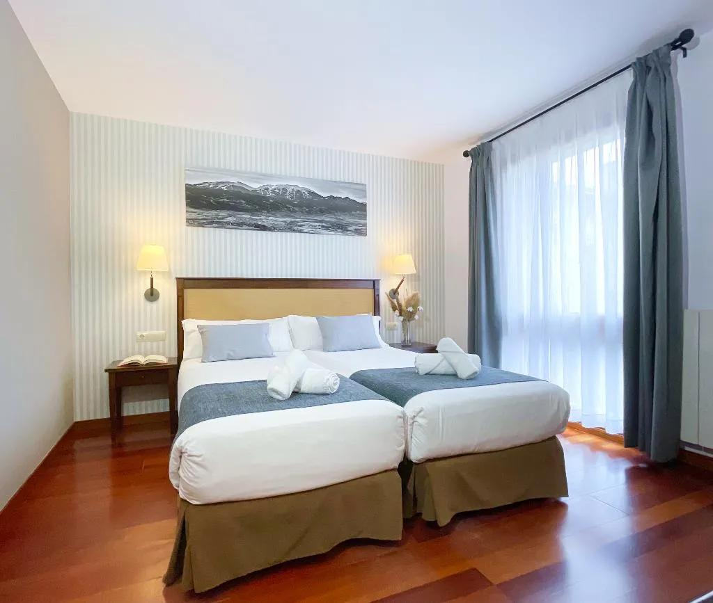 Double or Twin STANDARD Room, Fontanals Golf, Costa Brava
