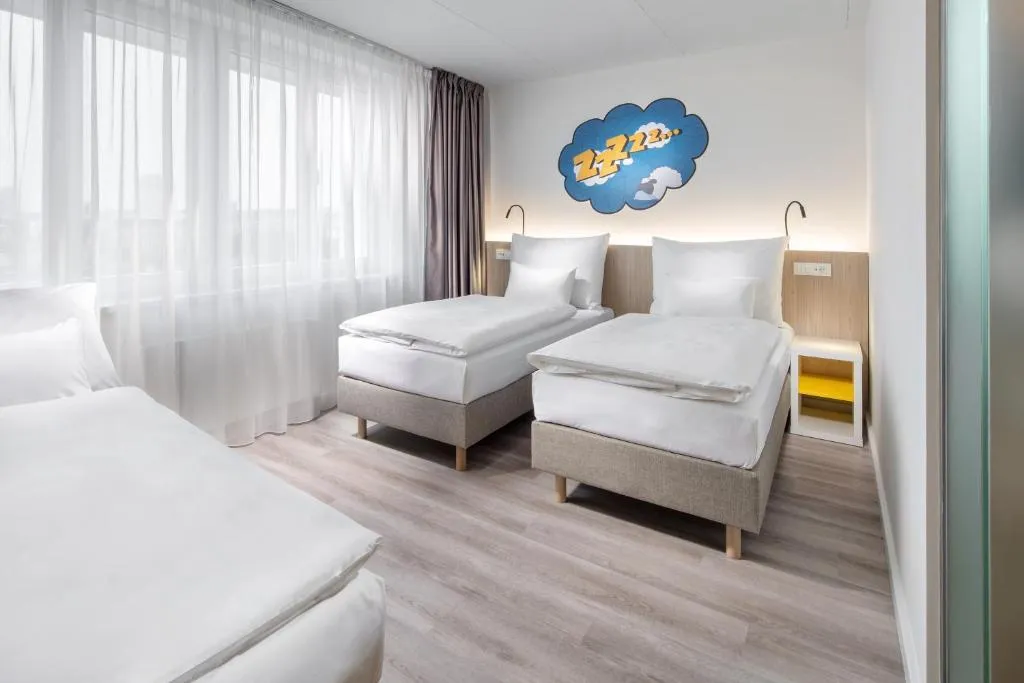 TRIPLE STANDARD Room, Comfort Hotel Prague City East, Prague