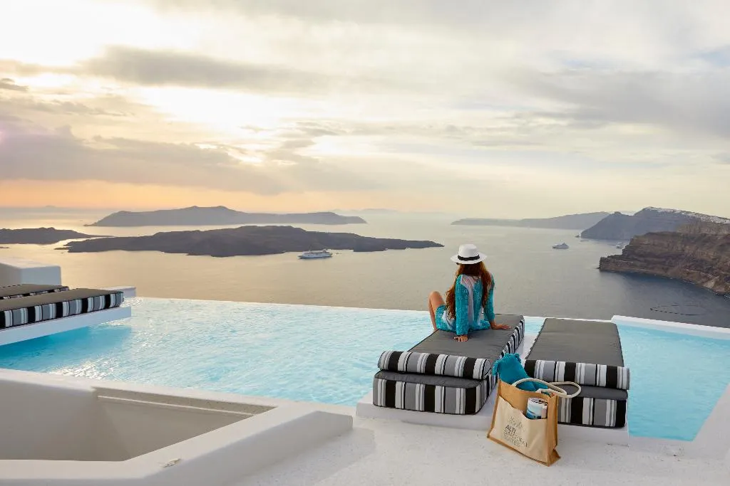 SUITE STANDARD Room, Alti Santorini Suites, Santorini