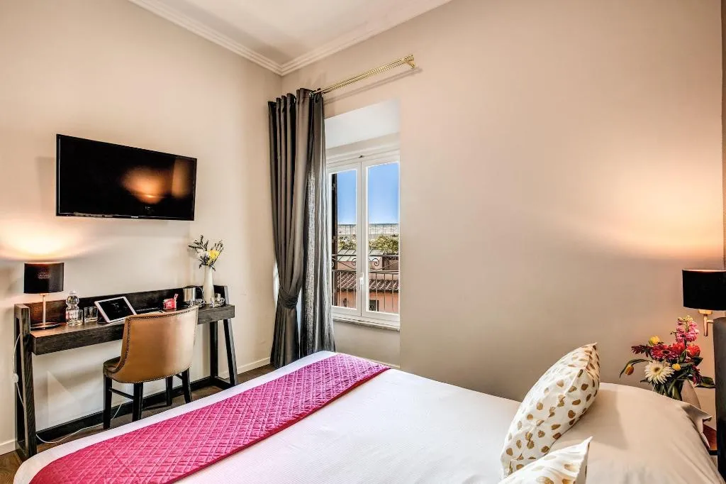Room, Little Queen Navona, Rome