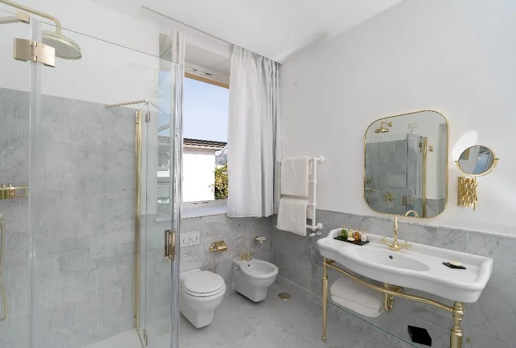 JUNIOR SUITE DELUXE Room, Lorelei Londres, Naples